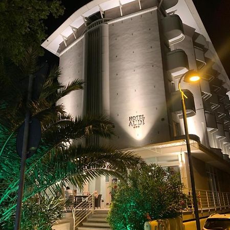 Hotel Audi Frontemare Rimini Eksteriør billede